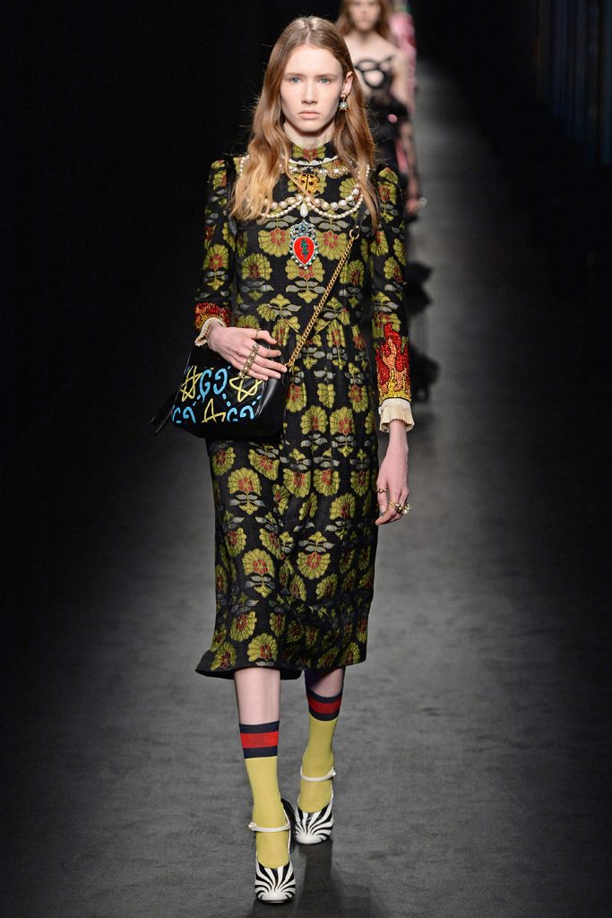 「グッチ」2016,17年秋冬ミラノ・コレクション│WWD JAPAN